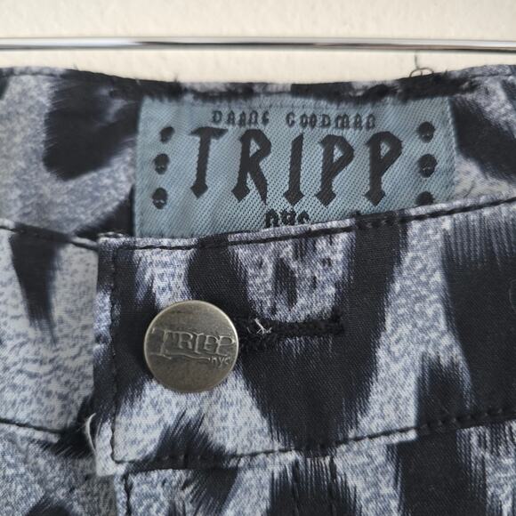 Tripp NYC Womens Leopard Skinny Stretch Pants Size 15/ 32 inch Y2K Emo Grunge - Picture 3 of 10